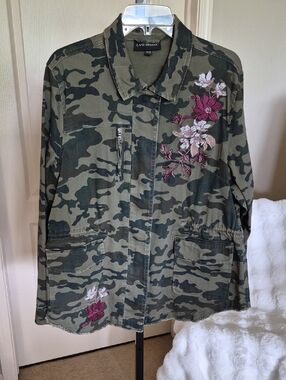 Lane Bryant Olive Camo Utility Jacket with Floral Embroidery Size 14/16